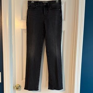 Madewell Women's Straight Leg Jeans in Black